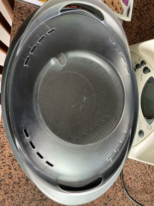 Vendo bimby com livro de receitas