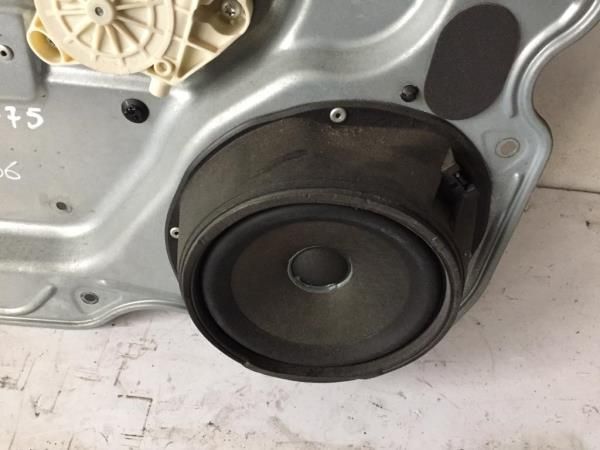 Elevador vidros frente esquerdo FORD Focus II (DA_)