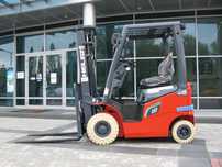Heli CPD18-GB2LI-M Triplex 4,7 Li-On Nowy  Wózek widłowy HELI CPD18-GB2LI-M Nowy 2025 ROK Litowo-Jonowy