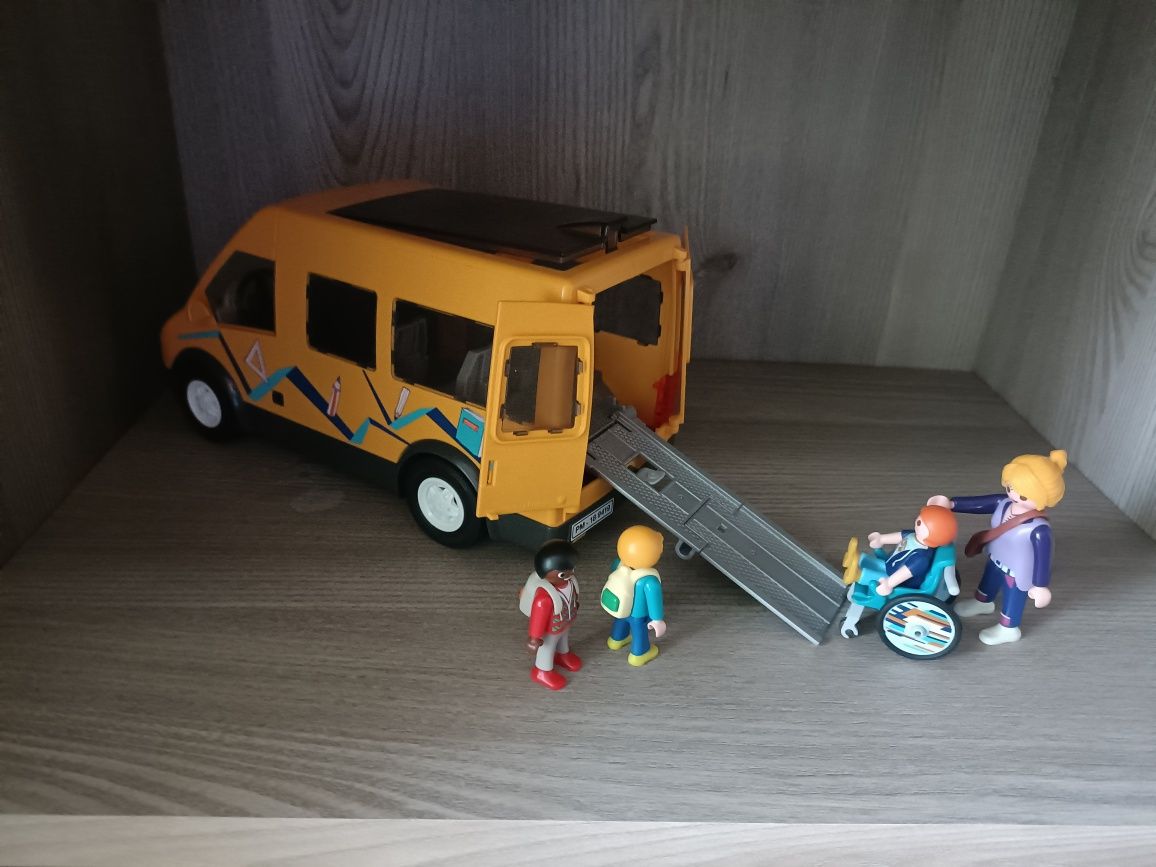 Playmobil autobus