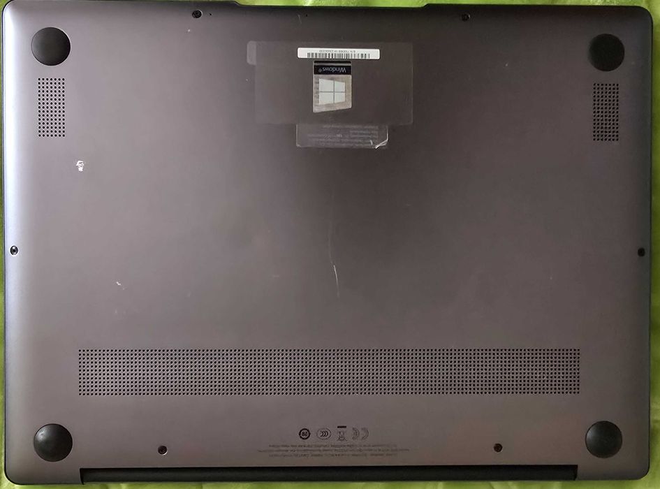 Huawei MateBook 13 bardzo ładny 100% sprawny.