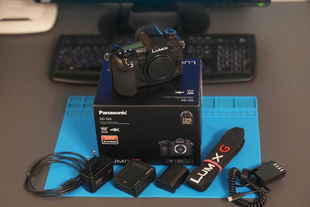 Фотоапарат Panasonic Lumix DC-G9 body з дод. комплектом.