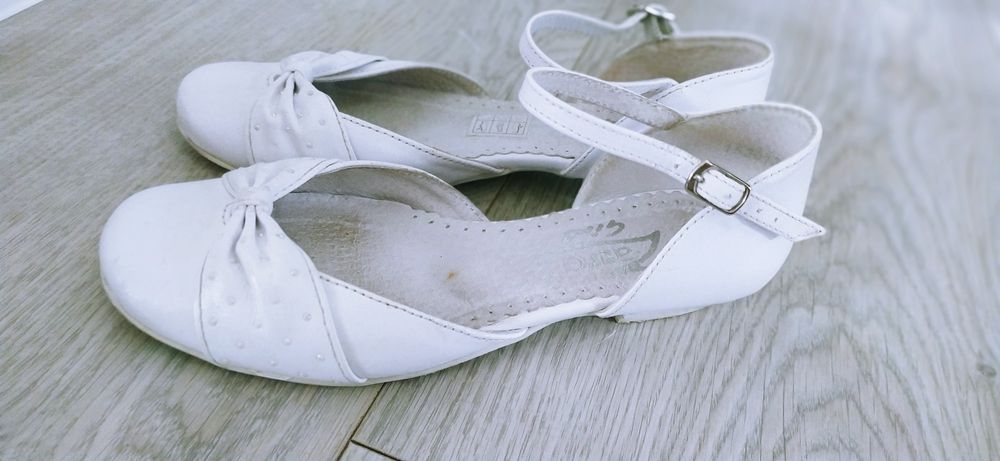 Buty komunijne białe ZARRO 33