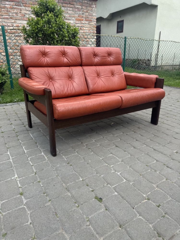 Диван двійка шкіряний  Chesterfield