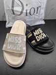 Klapki Miss Dior rozmiar 37 nowe - beżowe