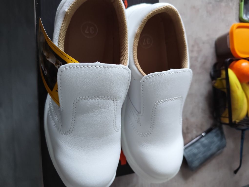 Buty robocze białe