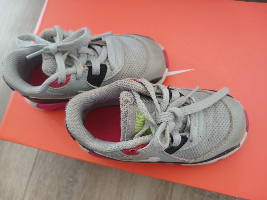 Sapatilhas nike para criança