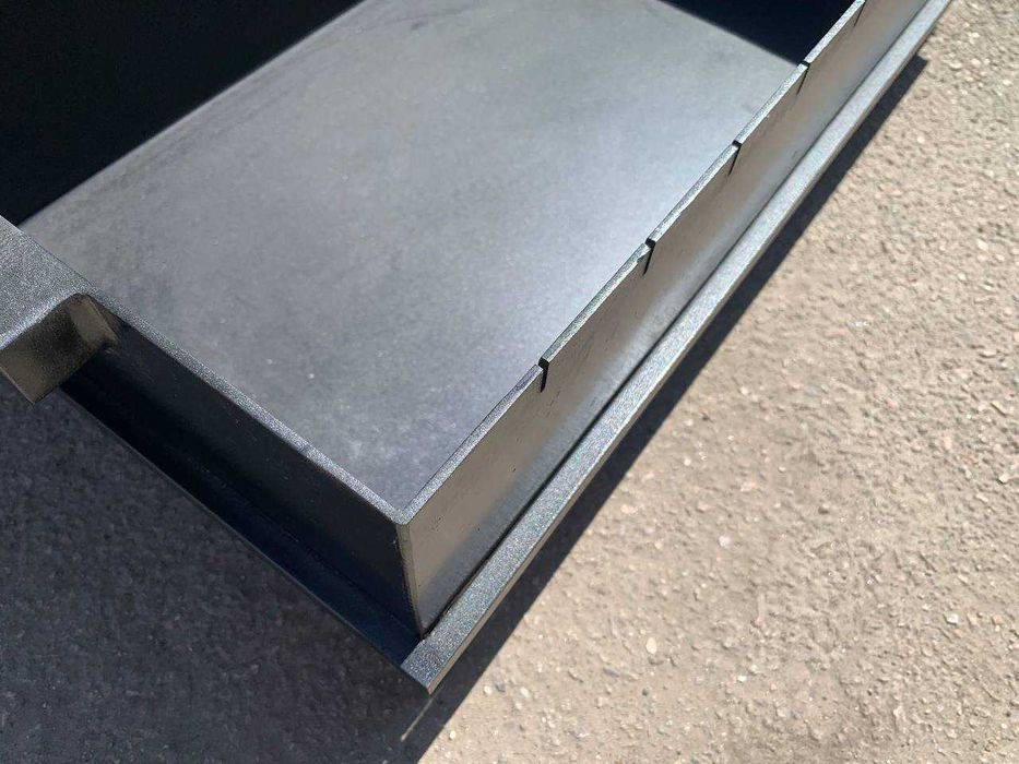 Мангал із жаростійкої сталі