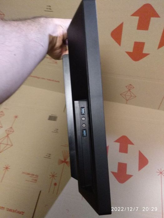 Компьютер Моноблок Леново М92z 23" IPS i5 4ядра 8Gb SSD256Gb