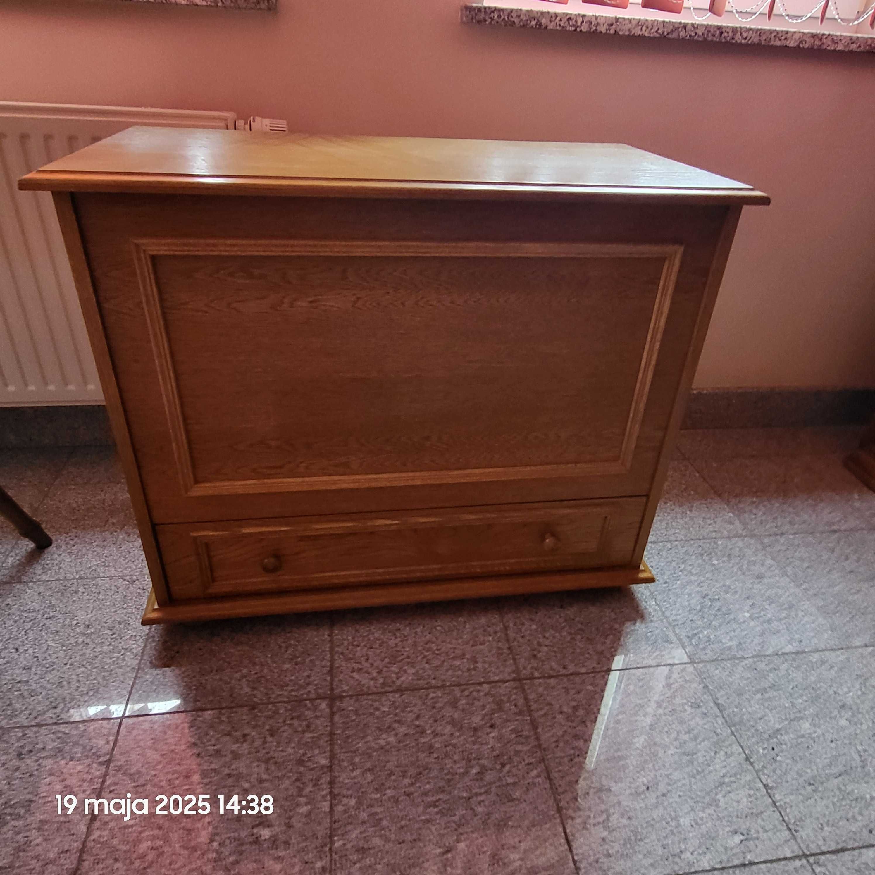Zestaw mebli dębowych - drewno z biurkiem i szafką