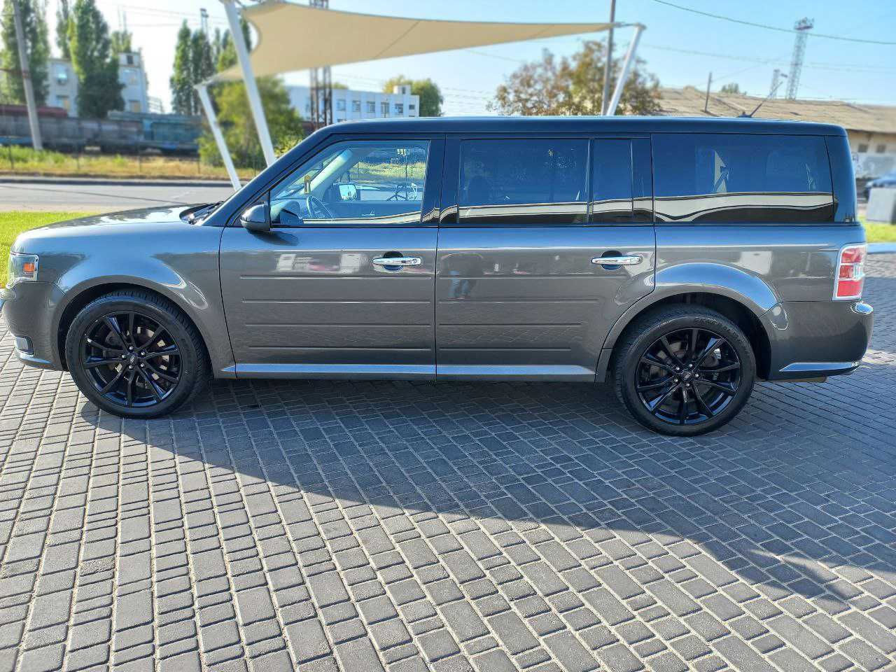 Автомобіль Ford Flex 2016 в наявності