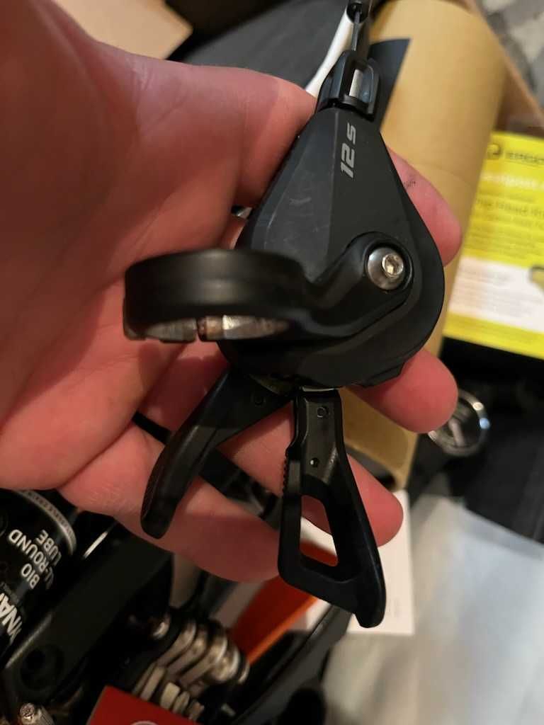 Manetka shimano deore