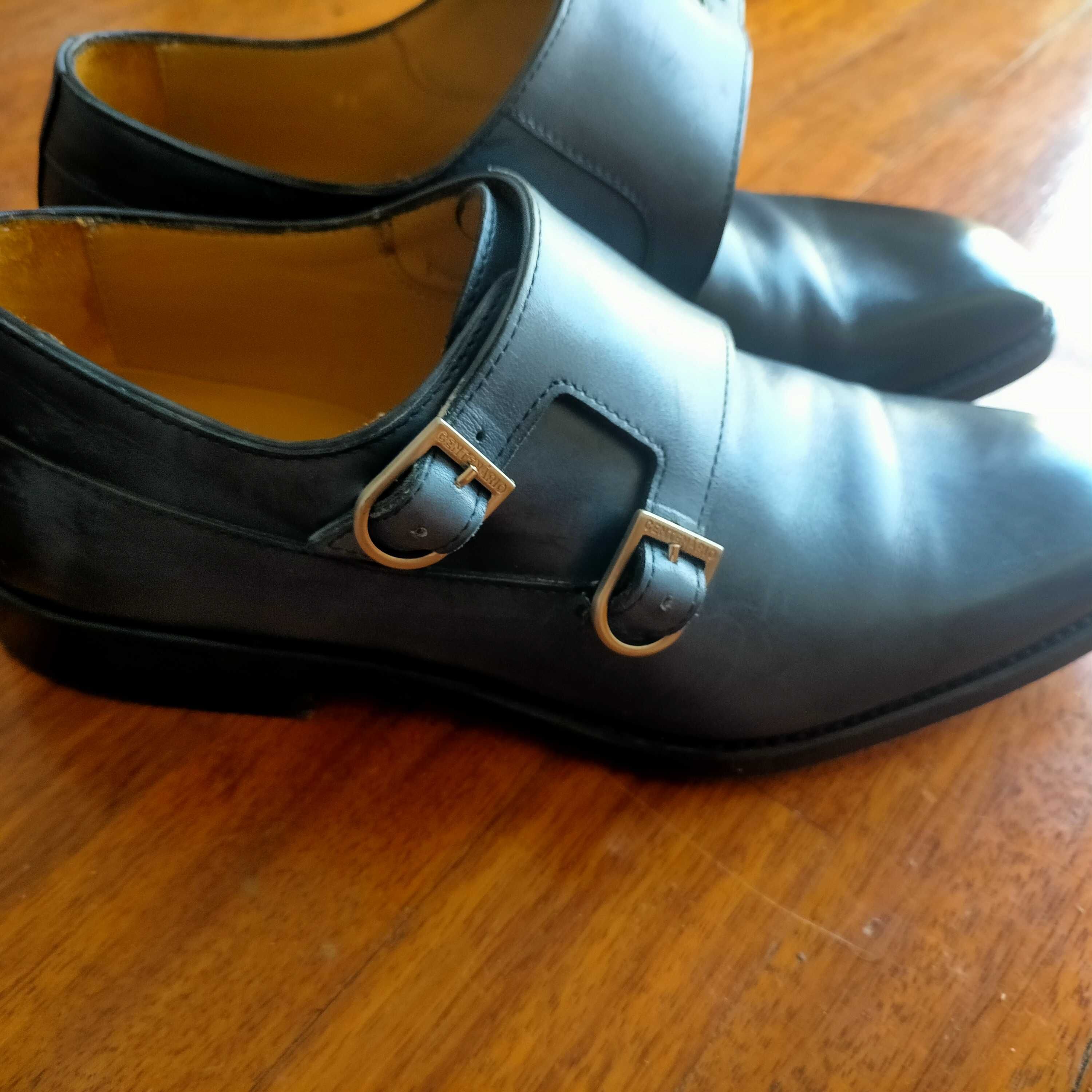 Sapatos Centenario Tamanho 41