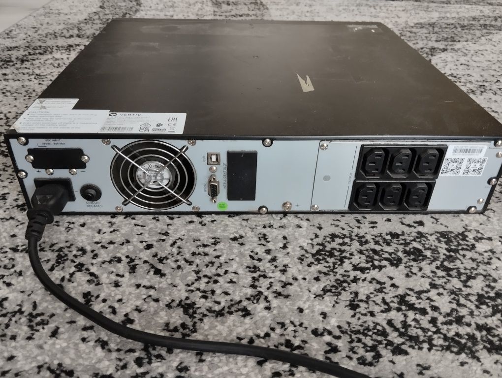 Гібридний UPS ДБЖ / інвертор VERTIV GXTRT-1500IRT2UXL