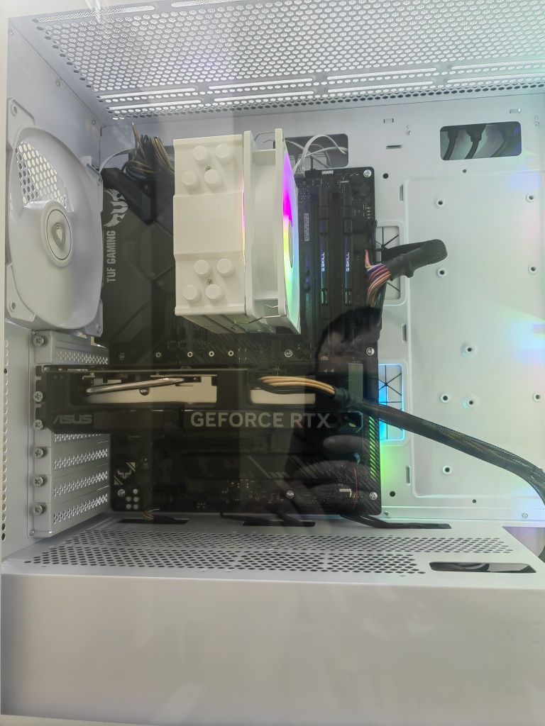 Ігровий компьютер Ryzen 7 5700x 16gb Geforce rtx 4060 8gb Ssd m2 256