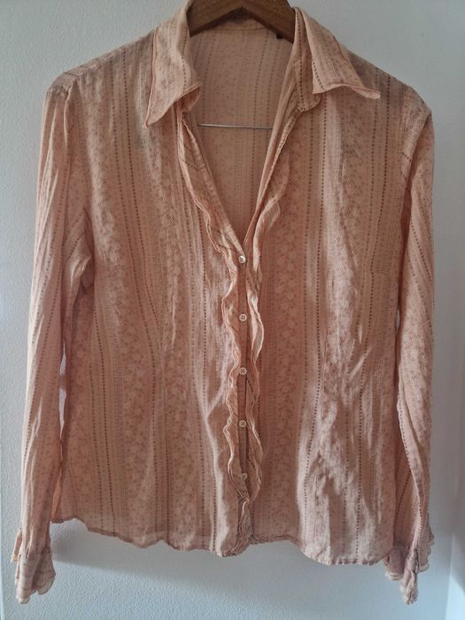 Camisa vintage com folhos