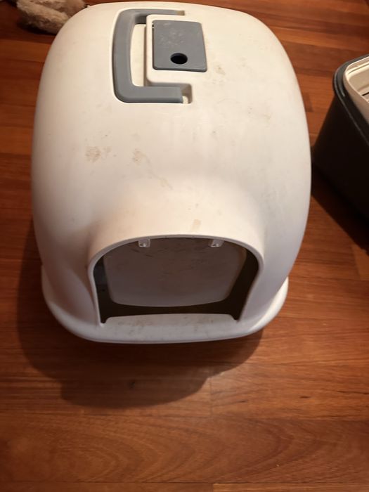 Caixa de areia grande WC