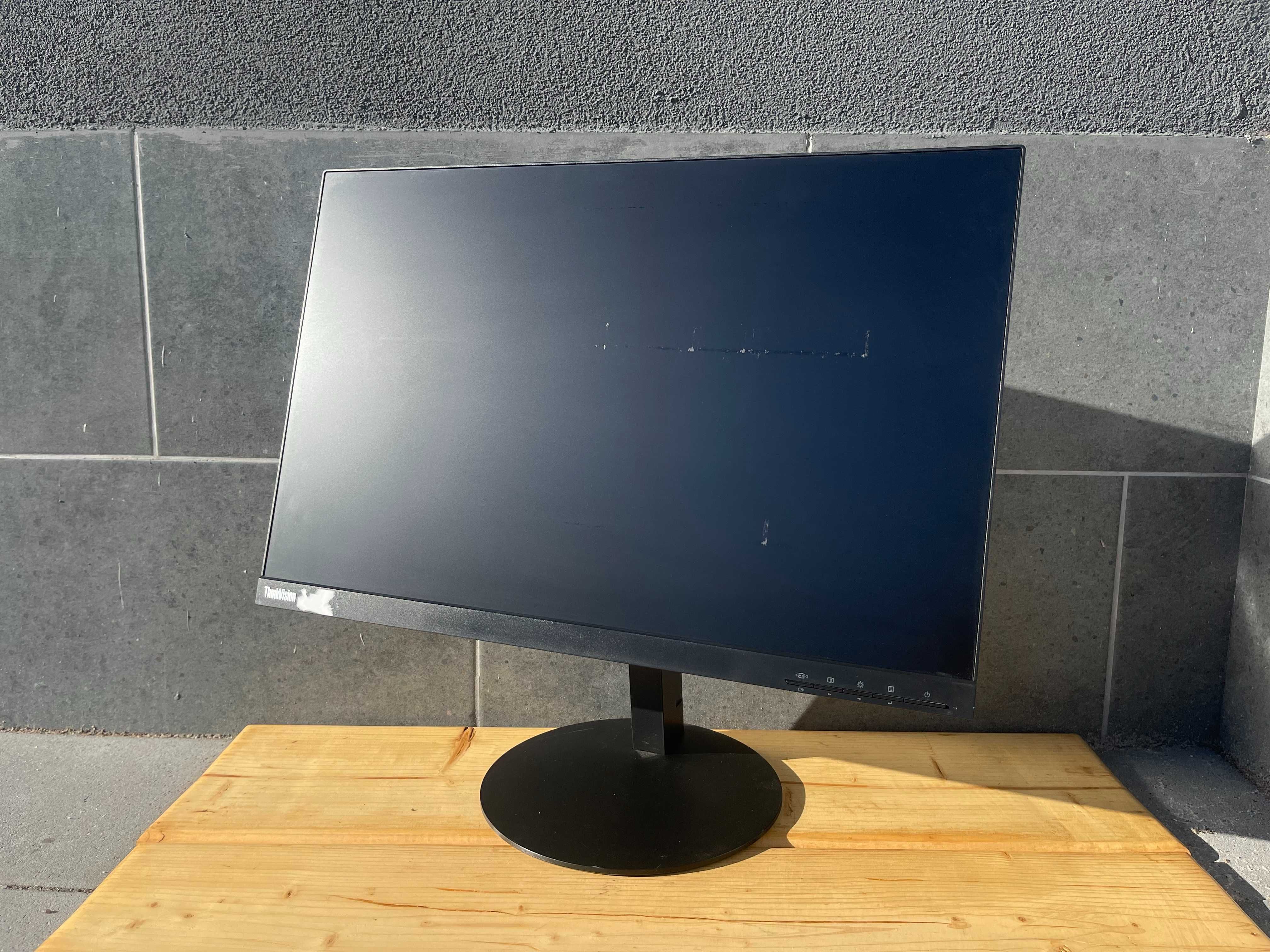 Уцінка! 4 шт. Lenovo ThinkVision T24d-10/24"/IPS/16:10/60Hz/Гарантія