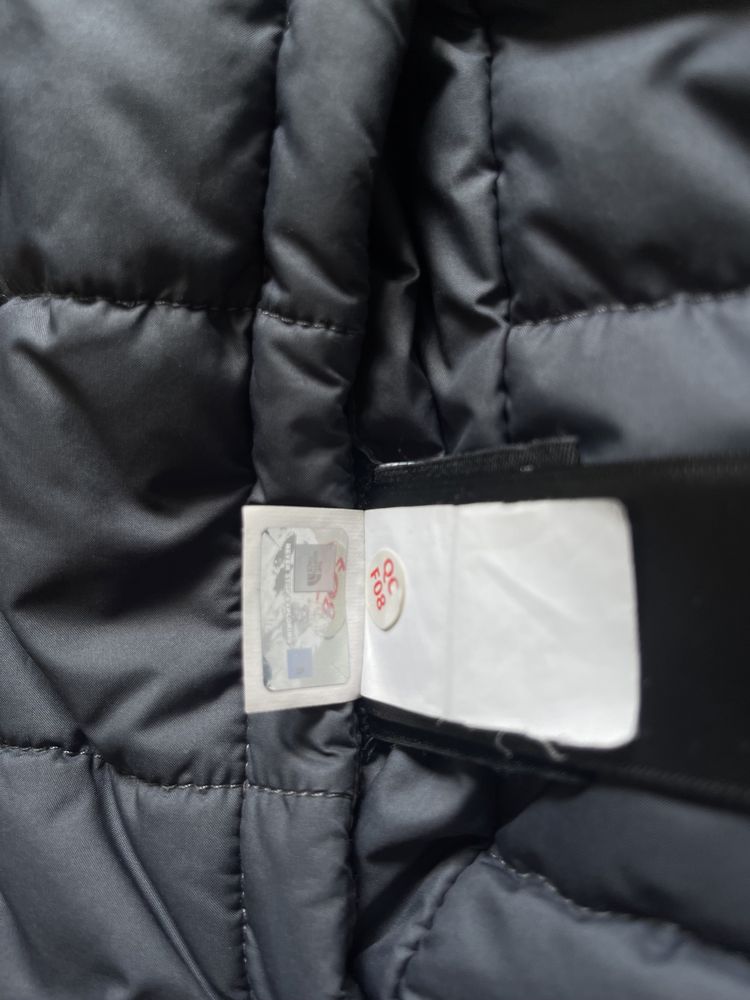 Подростковая двусторонняя курточка The North Face размер XL