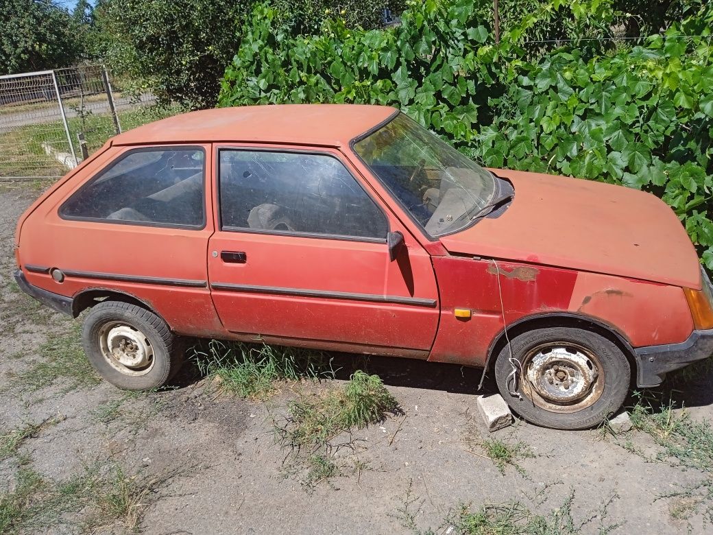 ЗаЗ Таврия 1102 1,3