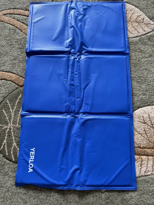 Mata chlodzaca Yerloa dla psow