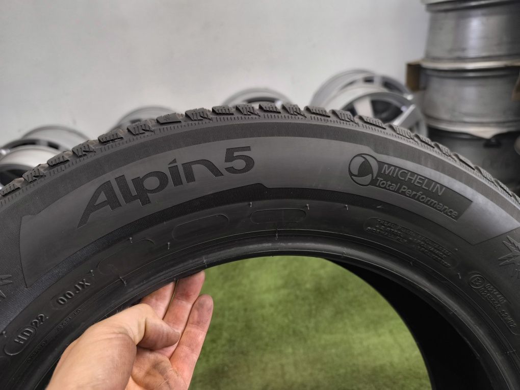 7mm 2 x 215/65/17 Michelin Opony Zimowe Wysyłka