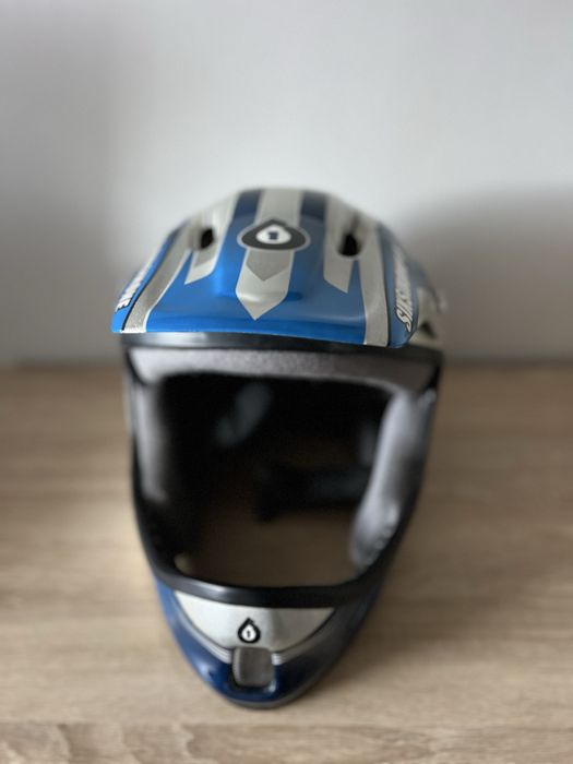 Kask na rower 661