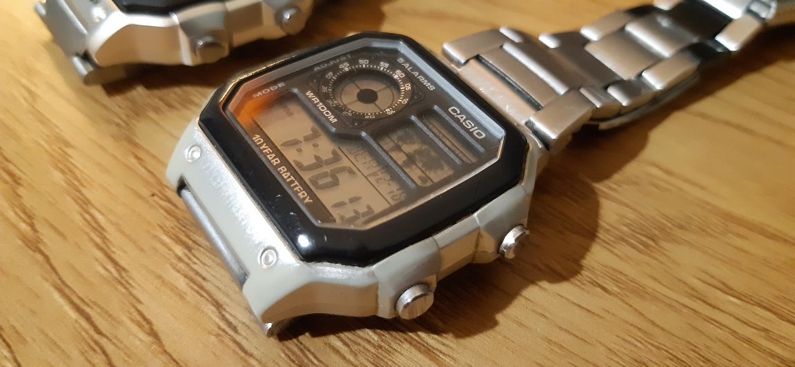 Casio AE-1200WHD-1AVEF