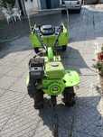 Motocultivador completo com atrelado frezes e arado