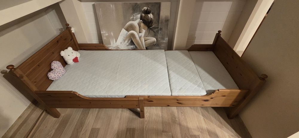 Łóżko  Rosnące z dzieckiem. Ikea