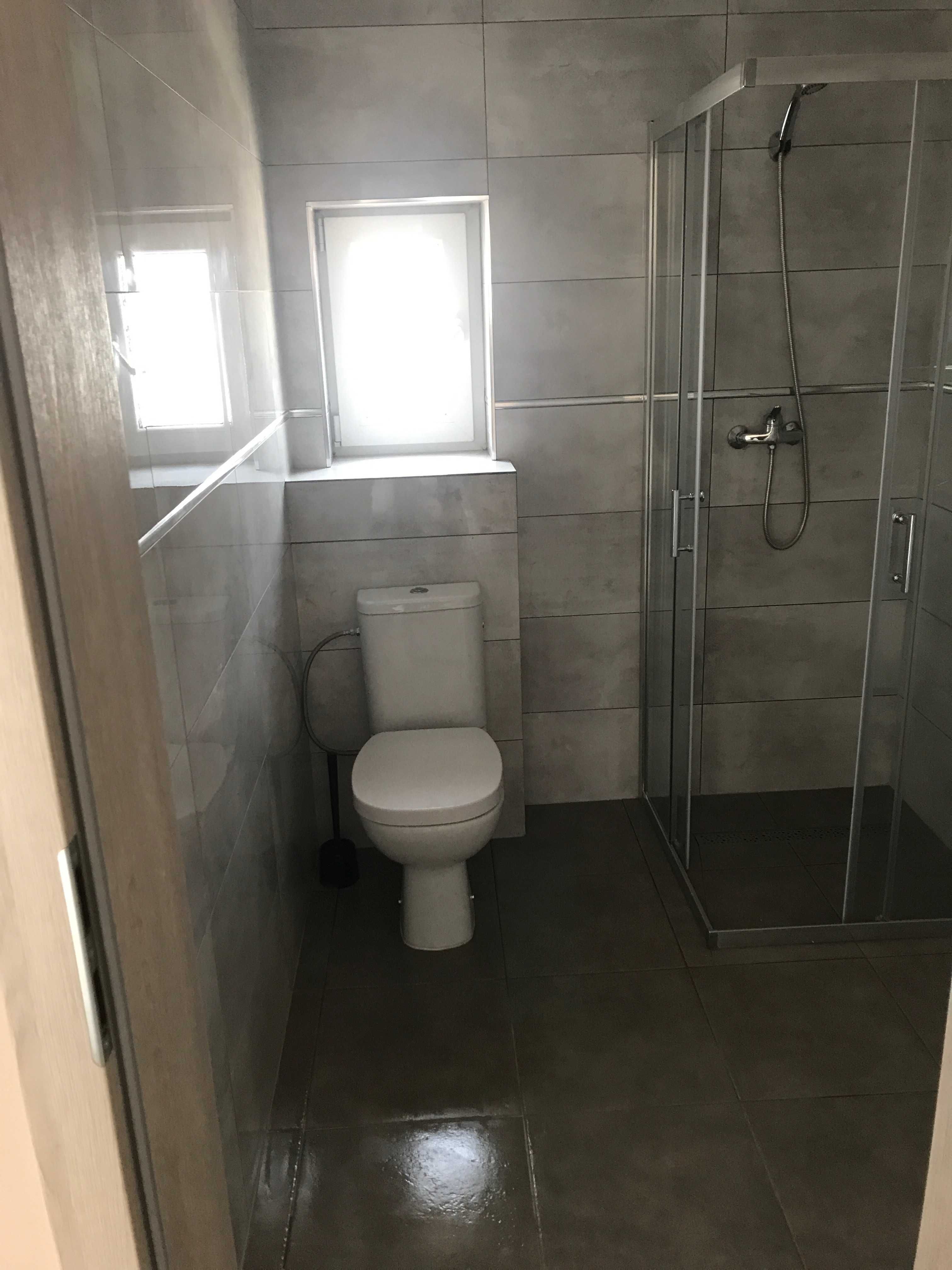 Studio 2 pokojowe z łazienką
