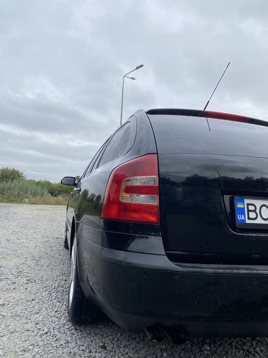 Продаю автомобіль