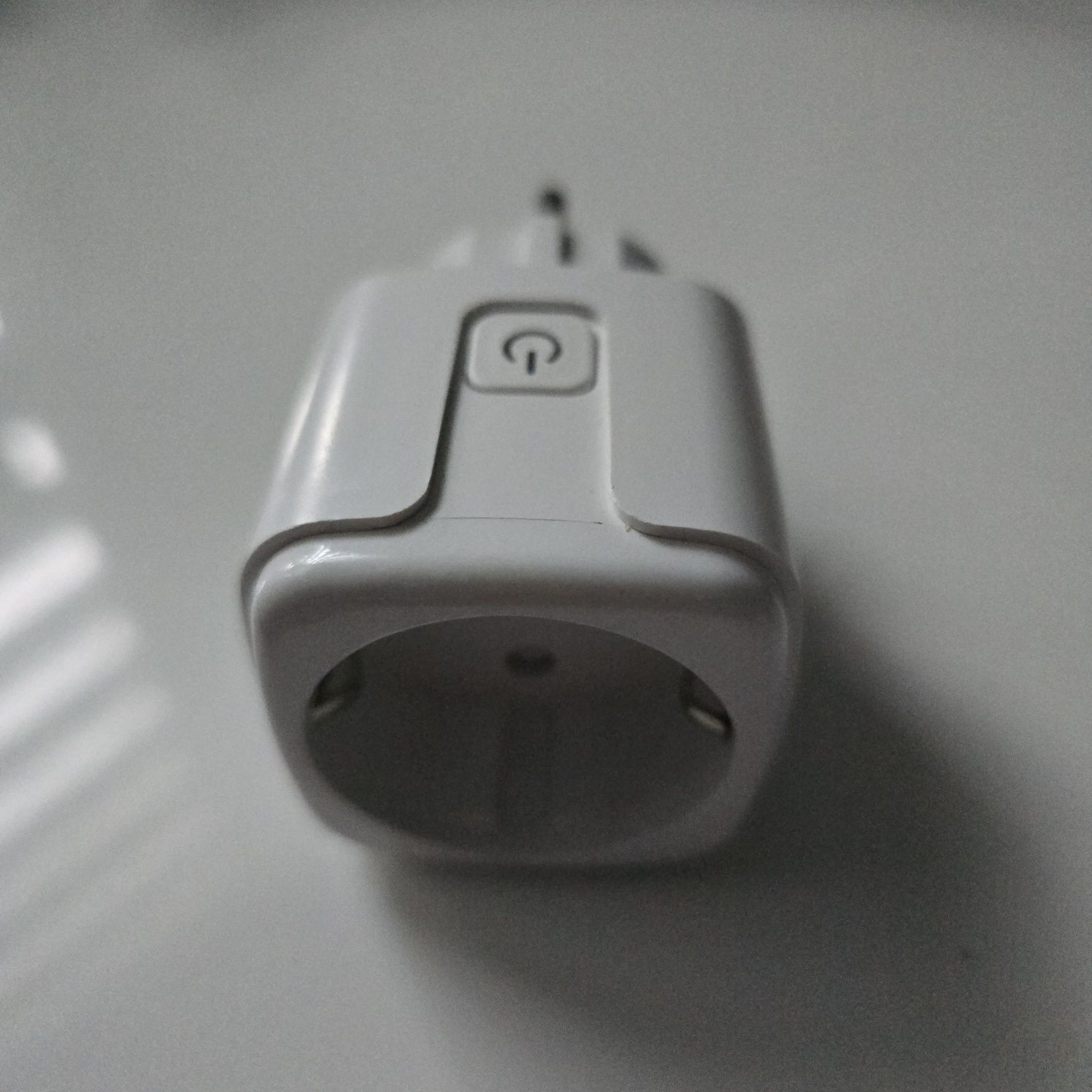 Inteligentne Gniazdko WiFi Smart Life Licznik Energii Prądu Czas TUYA