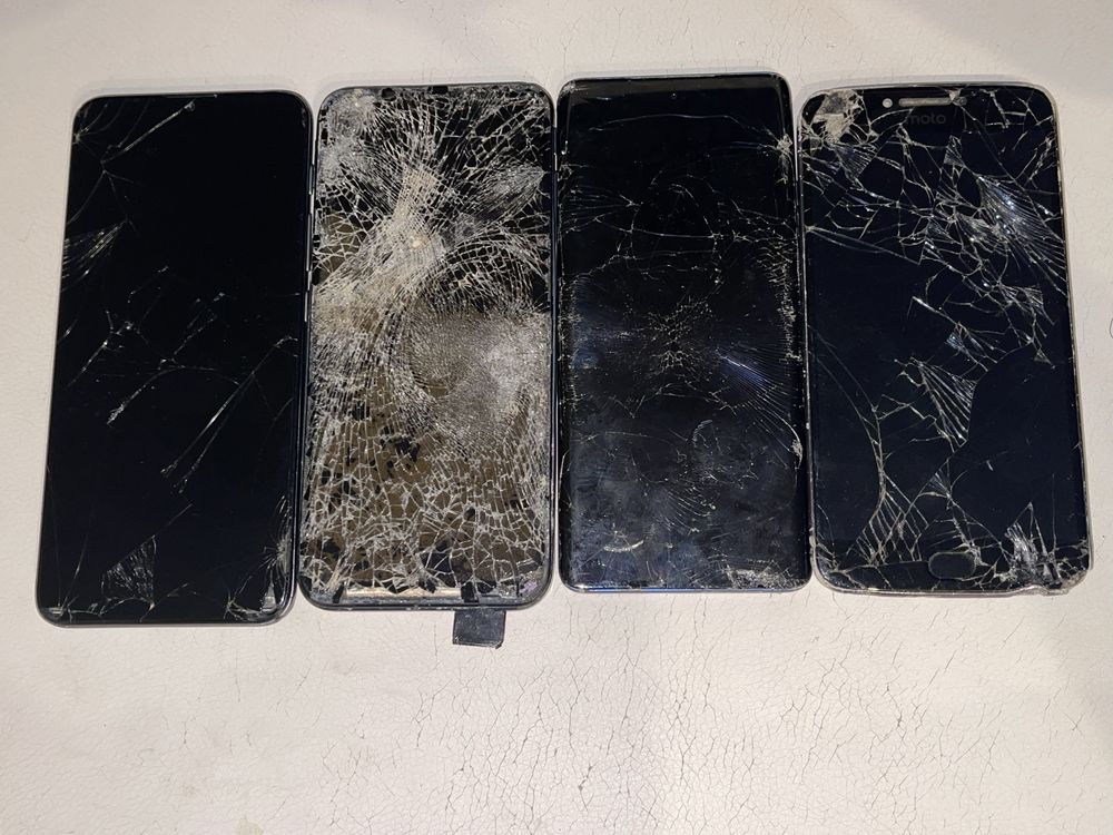 Motorola E40 Edge G31 E20 E4 smartfony uszkodzone 4 szt na części
