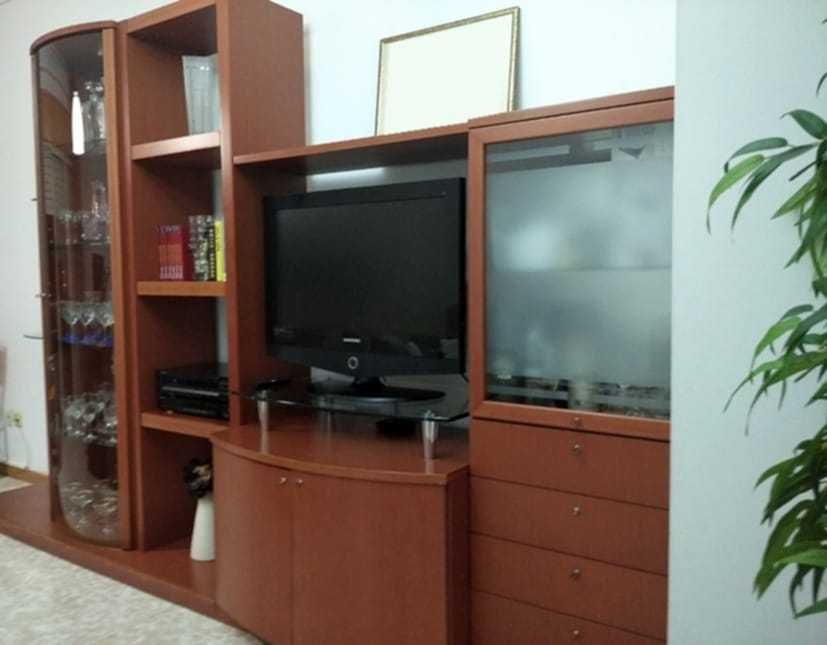 Cristaleira de Sala
