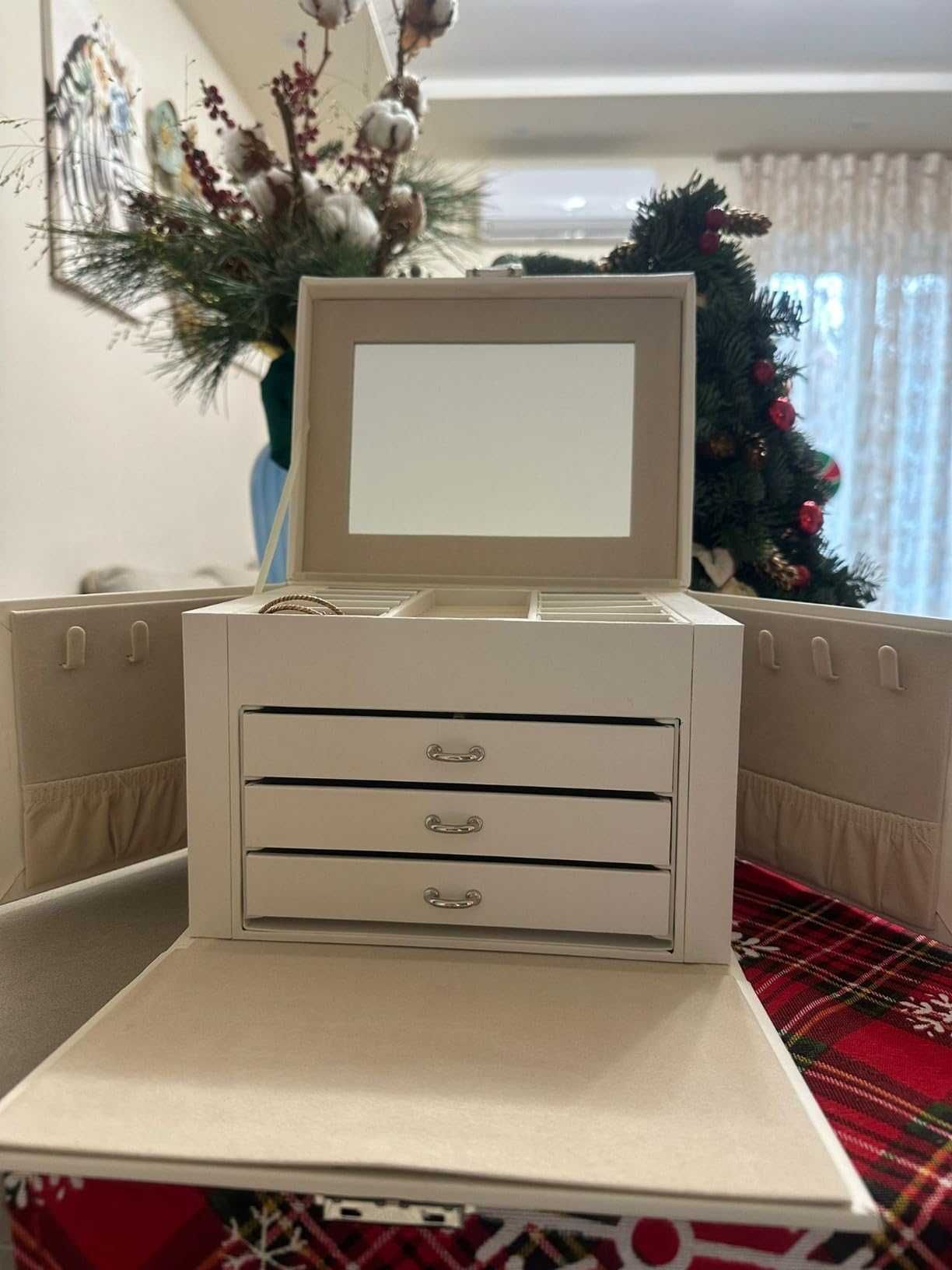 Duża szkatułka pojemny kuferek organizer na biżuterię biała