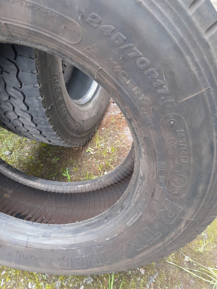 245/70R17.5 Bridgestone R-Trailer 001