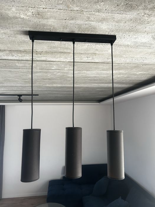 Lampa sufitowa czarna
