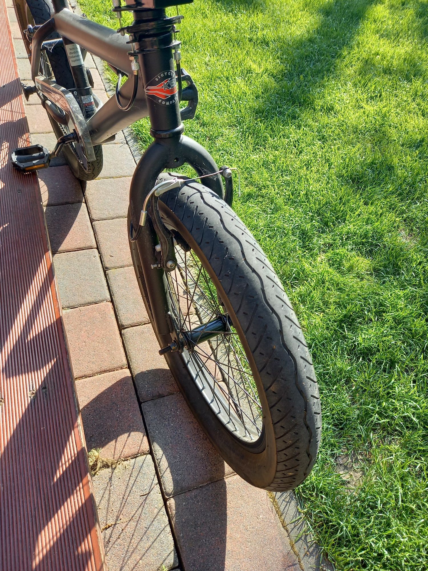 Rower typu BMX prawie nowy