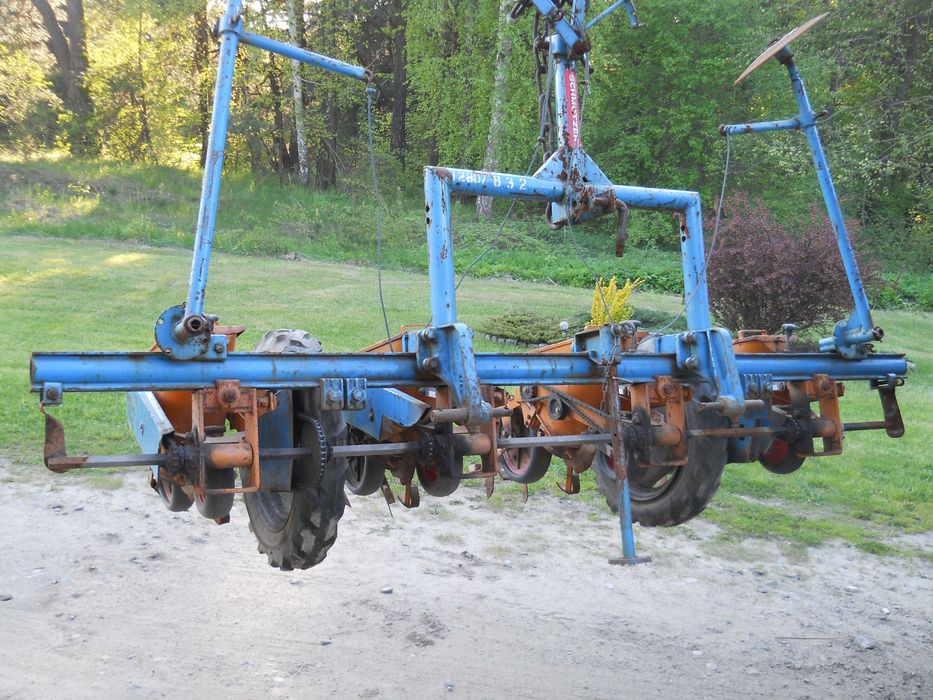 Siewnik do buraków Schotzer 2,5 metra