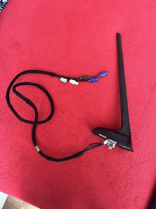 Antena dachowa GPS Dacia