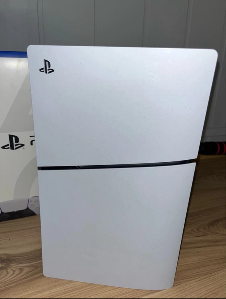 Konsola PS5 Slim