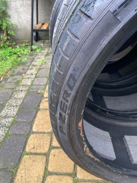 Opony Pirelli PZero 285/30R22