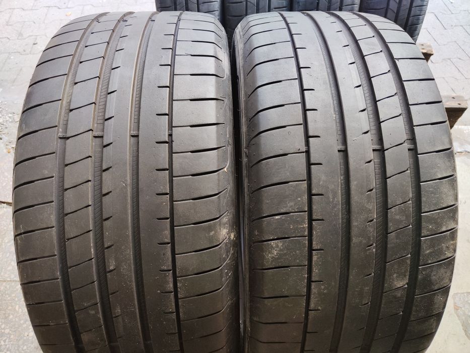 Goodyear wafle F1 asmietric 3 285/40/21 para