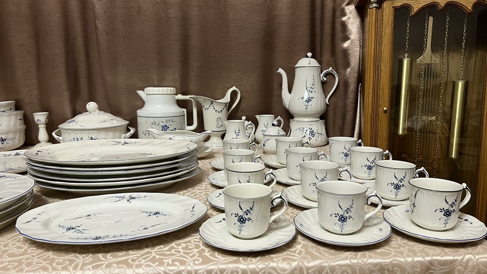 Старовинний немецький сервз Villeroy&Boch Alt Luxemburg 300 предметів