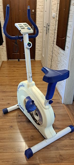 Duży stabilny rower treningowy stacjonarny