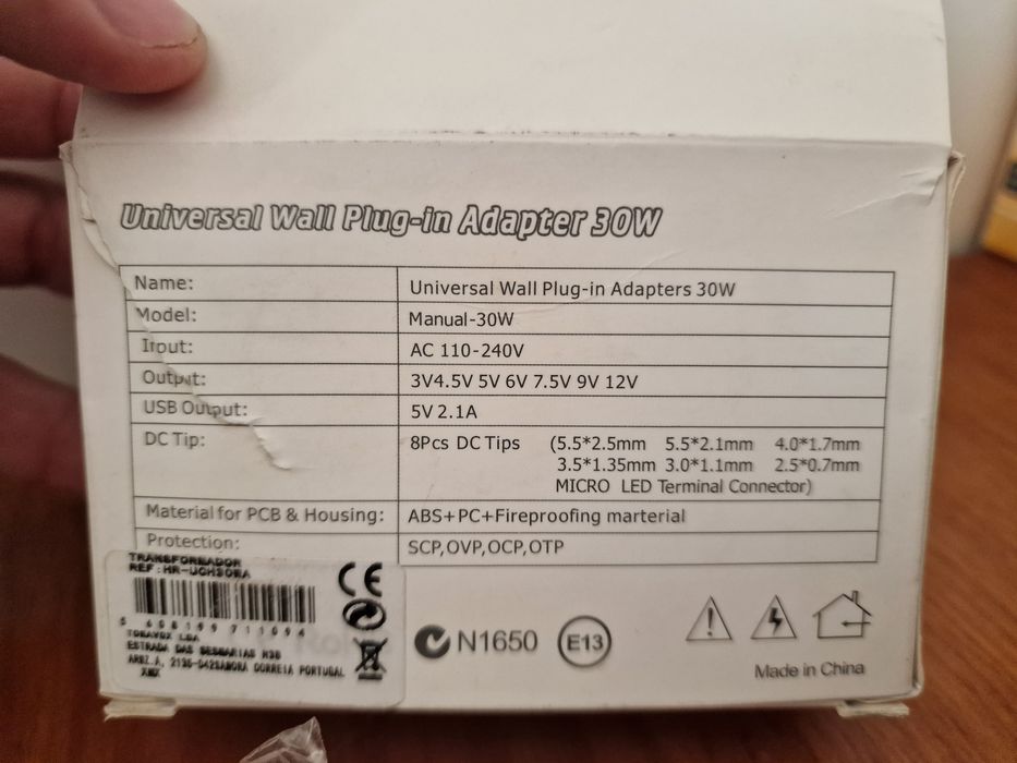 Universal Pluguin Adaptador 30W