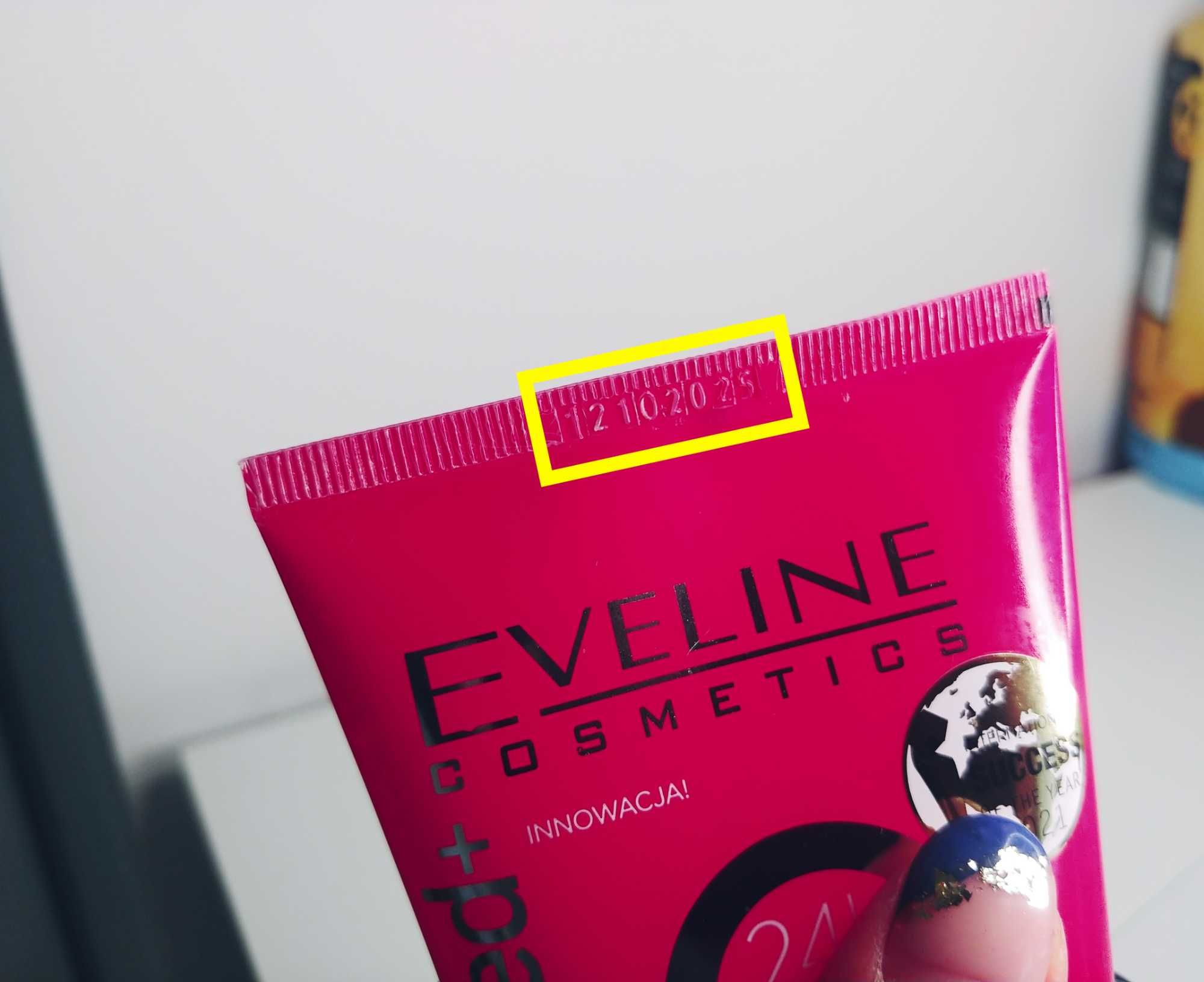 Hialuronowy żel do mycia twarzy, Eveline, używany