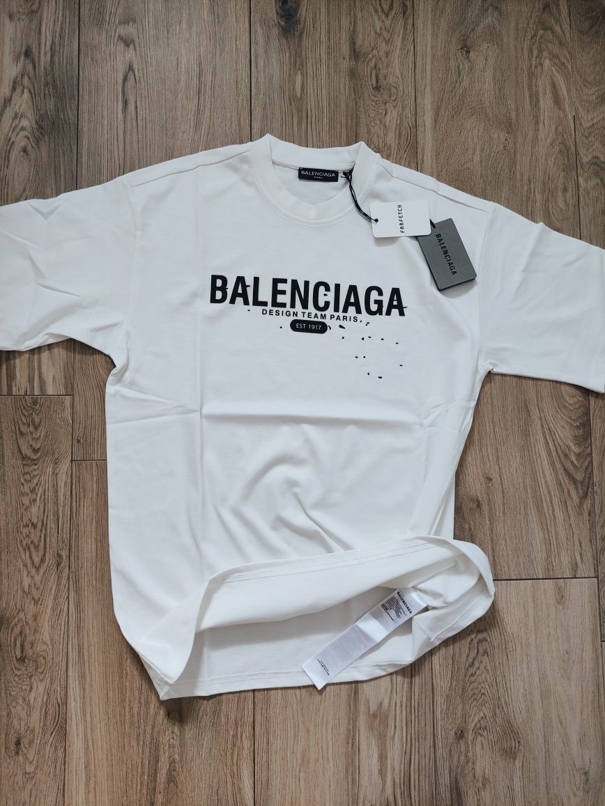 BALENCIAGA Super T-shirt męski rozmiar XXL