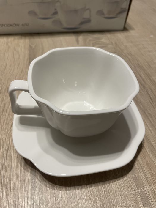 Serwis do herbaty Lilia Bellissima 6 filiżanek + 6 spodków Warszawa